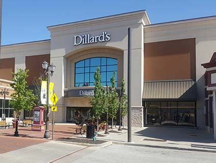 dillard's kansas city.